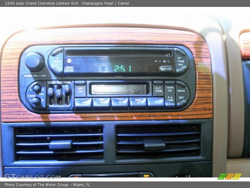 Champagne Pearl / Camel 1999 Jeep Grand Cherokee Limited 4x4