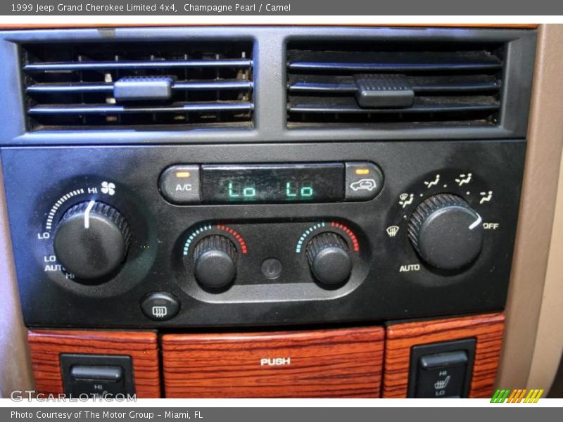 Champagne Pearl / Camel 1999 Jeep Grand Cherokee Limited 4x4