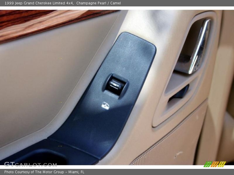 Champagne Pearl / Camel 1999 Jeep Grand Cherokee Limited 4x4