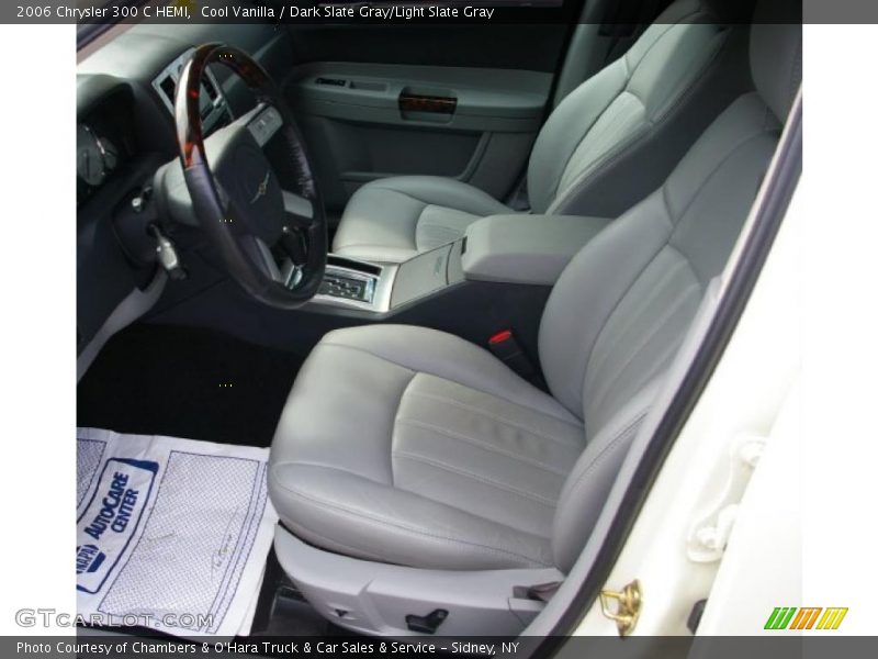 Cool Vanilla / Dark Slate Gray/Light Slate Gray 2006 Chrysler 300 C HEMI