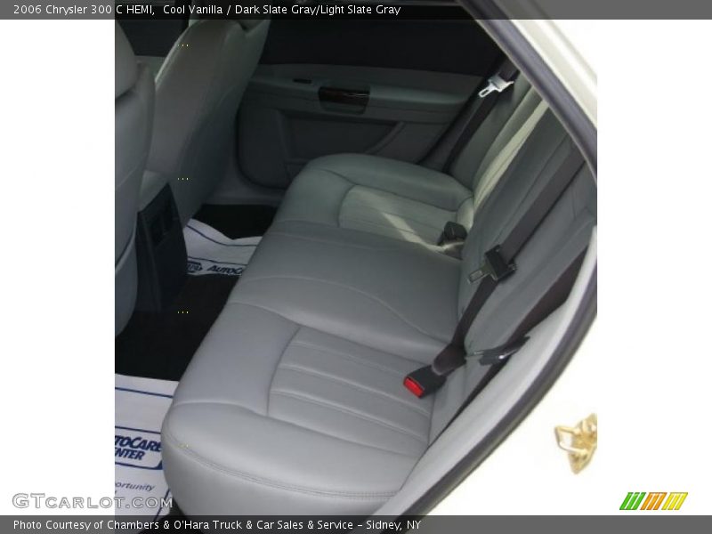 Cool Vanilla / Dark Slate Gray/Light Slate Gray 2006 Chrysler 300 C HEMI