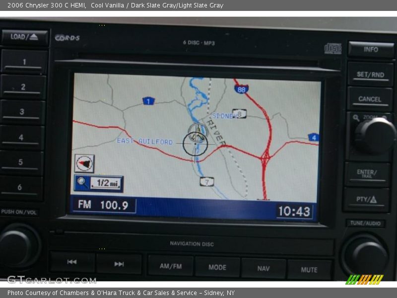 Cool Vanilla / Dark Slate Gray/Light Slate Gray 2006 Chrysler 300 C HEMI