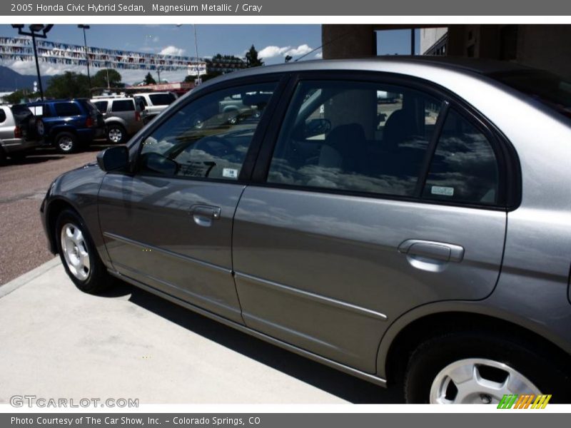 Magnesium Metallic / Gray 2005 Honda Civic Hybrid Sedan