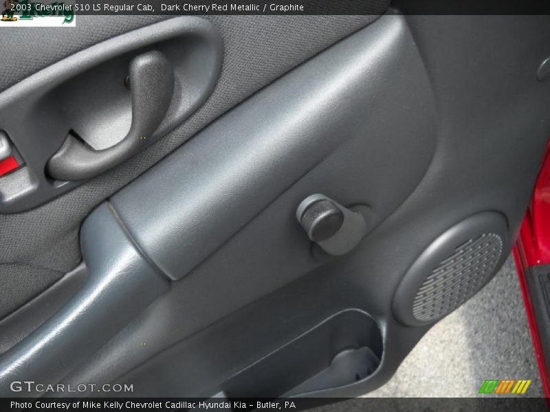 Dark Cherry Red Metallic / Graphite 2003 Chevrolet S10 LS Regular Cab