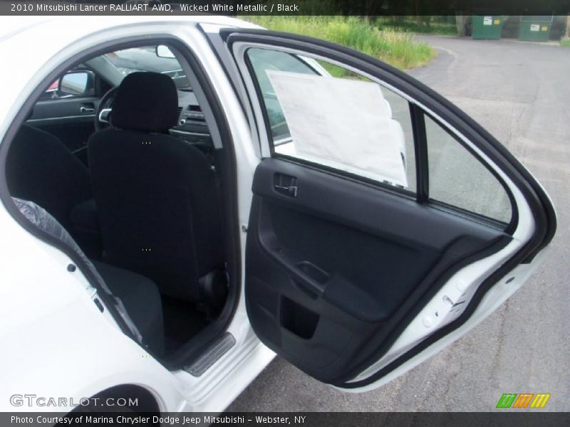Wicked White Metallic / Black 2010 Mitsubishi Lancer RALLIART AWD
