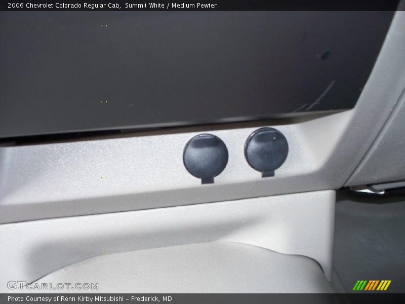Summit White / Medium Pewter 2006 Chevrolet Colorado Regular Cab