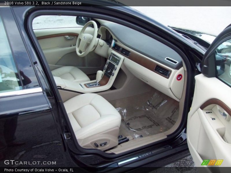 Black / Sandstone Beige 2008 Volvo S80 3.2
