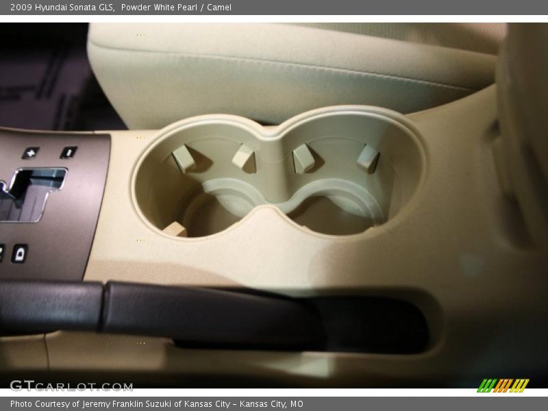 Powder White Pearl / Camel 2009 Hyundai Sonata GLS
