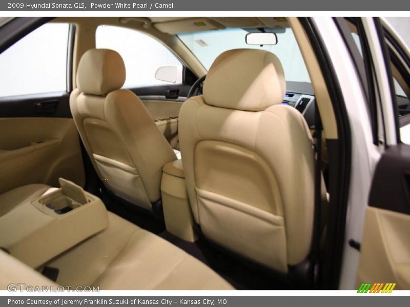 Powder White Pearl / Camel 2009 Hyundai Sonata GLS