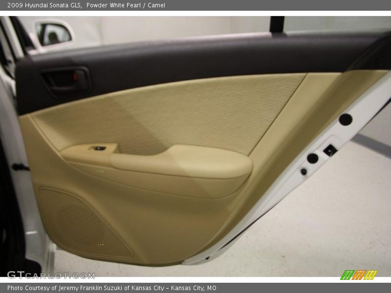 Powder White Pearl / Camel 2009 Hyundai Sonata GLS