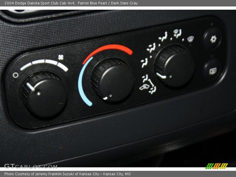 Patriot Blue Pearl / Dark Slate Gray 2004 Dodge Dakota Sport Club Cab 4x4
