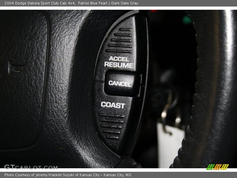 Patriot Blue Pearl / Dark Slate Gray 2004 Dodge Dakota Sport Club Cab 4x4