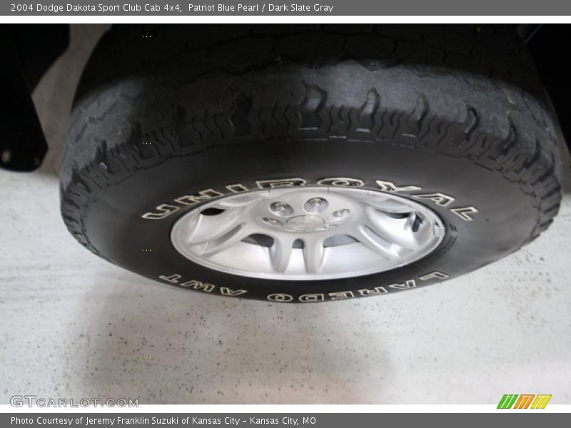 Patriot Blue Pearl / Dark Slate Gray 2004 Dodge Dakota Sport Club Cab 4x4
