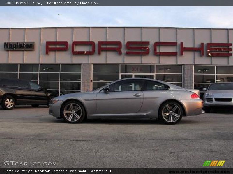 Silverstone Metallic / Black-Grey 2006 BMW M6 Coupe