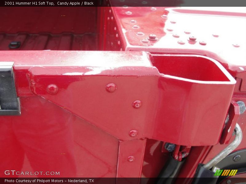 Candy Apple / Black 2001 Hummer H1 Soft Top