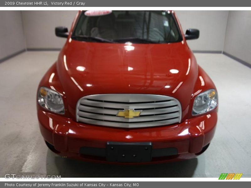Victory Red / Gray 2009 Chevrolet HHR LS