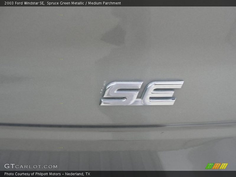 Spruce Green Metallic / Medium Parchment 2003 Ford Windstar SE