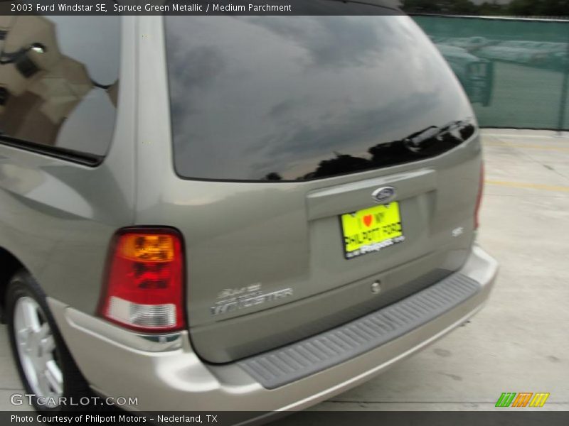 Spruce Green Metallic / Medium Parchment 2003 Ford Windstar SE