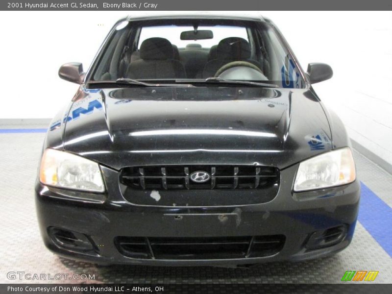 Ebony Black / Gray 2001 Hyundai Accent GL Sedan
