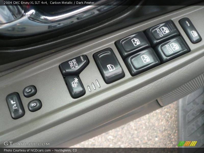 Carbon Metallic / Dark Pewter 2004 GMC Envoy XL SLT 4x4