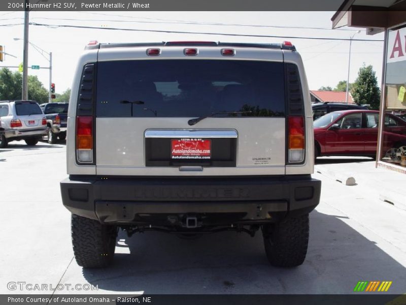 Pewter Metallic / Wheat 2004 Hummer H2 SUV