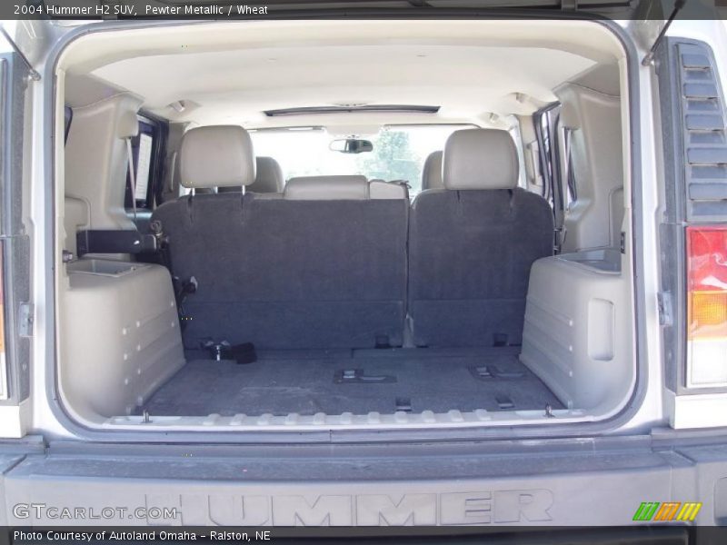 Pewter Metallic / Wheat 2004 Hummer H2 SUV