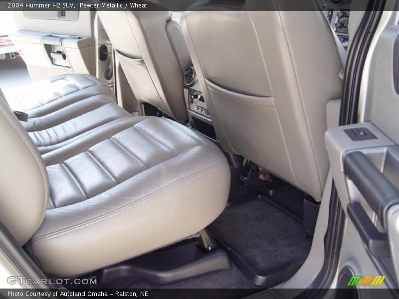 Pewter Metallic / Wheat 2004 Hummer H2 SUV
