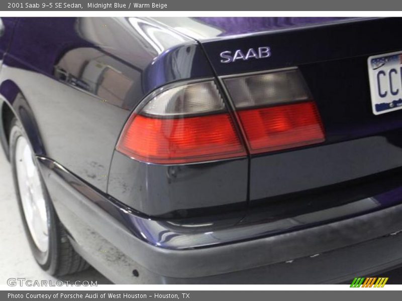Midnight Blue / Warm Beige 2001 Saab 9-5 SE Sedan