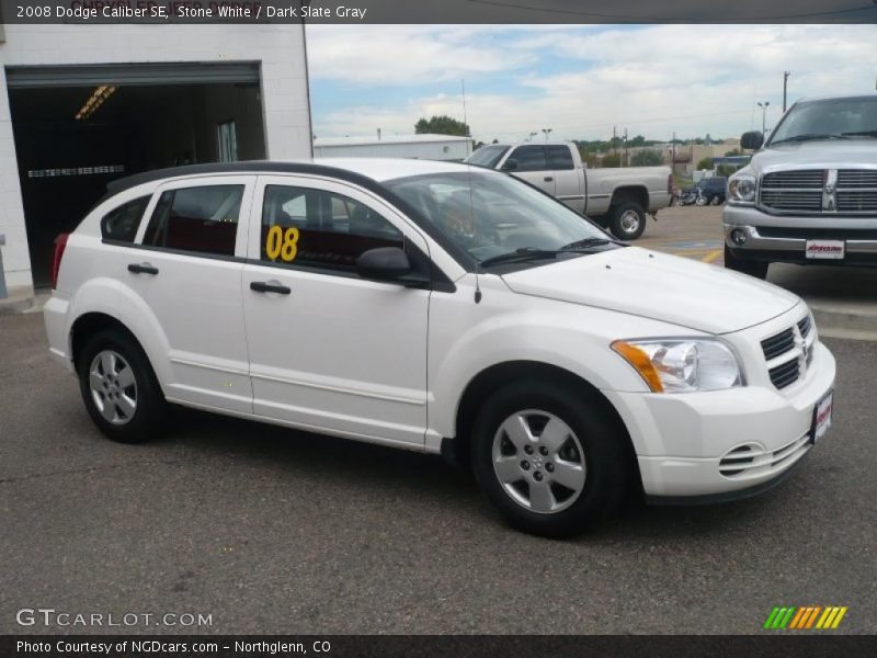 Stone White / Dark Slate Gray 2008 Dodge Caliber SE