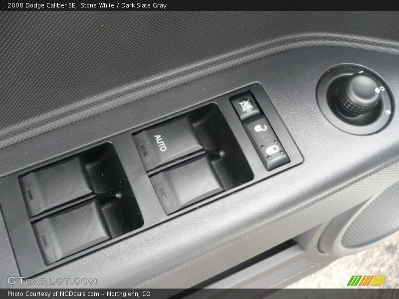 Stone White / Dark Slate Gray 2008 Dodge Caliber SE