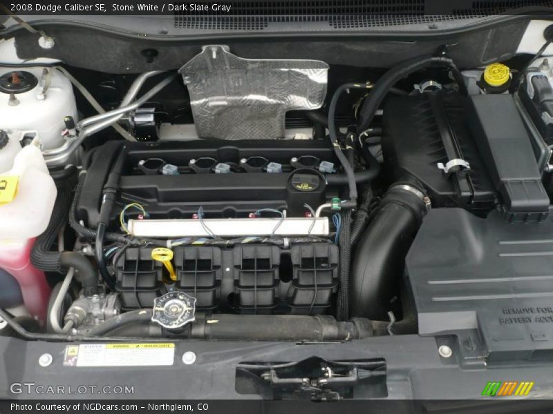 Stone White / Dark Slate Gray 2008 Dodge Caliber SE