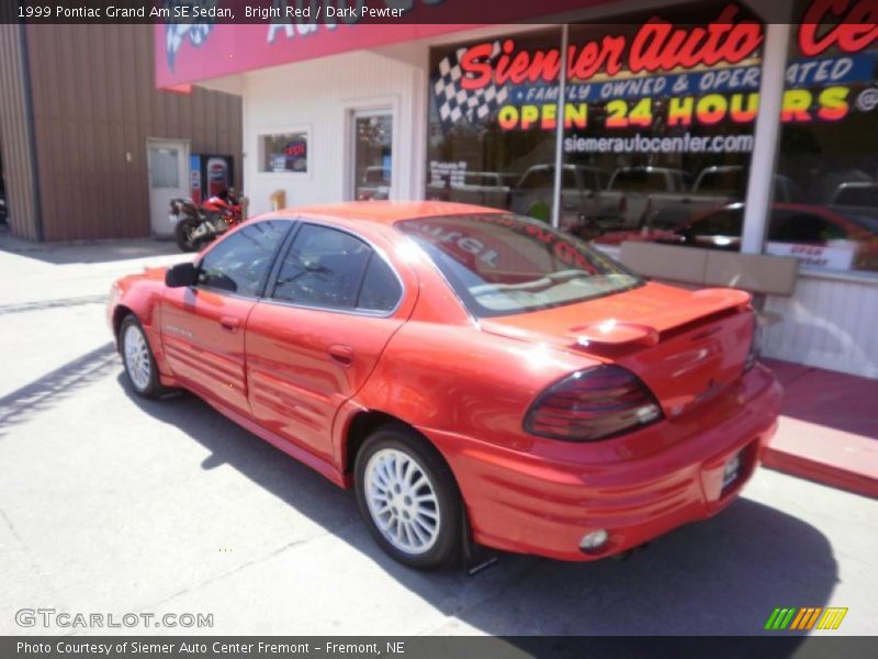 Bright Red / Dark Pewter 1999 Pontiac Grand Am SE Sedan