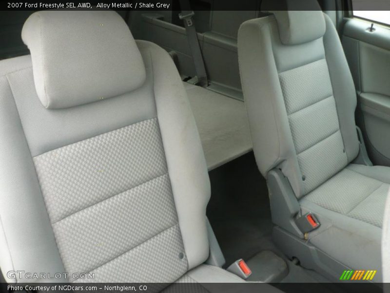 Alloy Metallic / Shale Grey 2007 Ford Freestyle SEL AWD