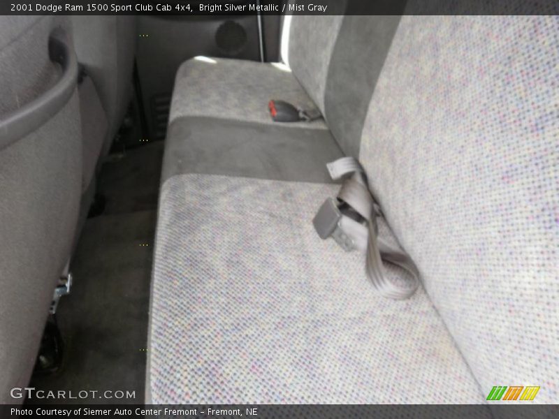 Bright Silver Metallic / Mist Gray 2001 Dodge Ram 1500 Sport Club Cab 4x4