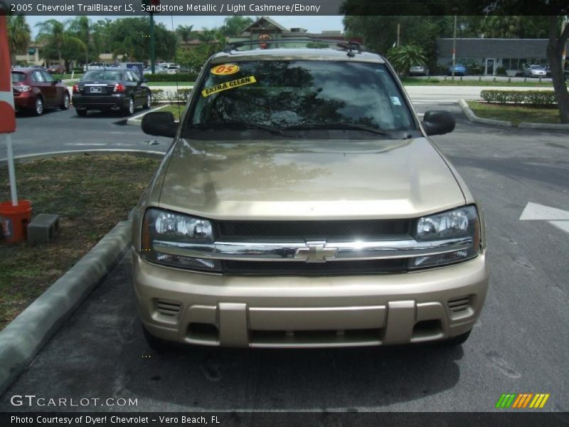 Sandstone Metallic / Light Cashmere/Ebony 2005 Chevrolet TrailBlazer LS