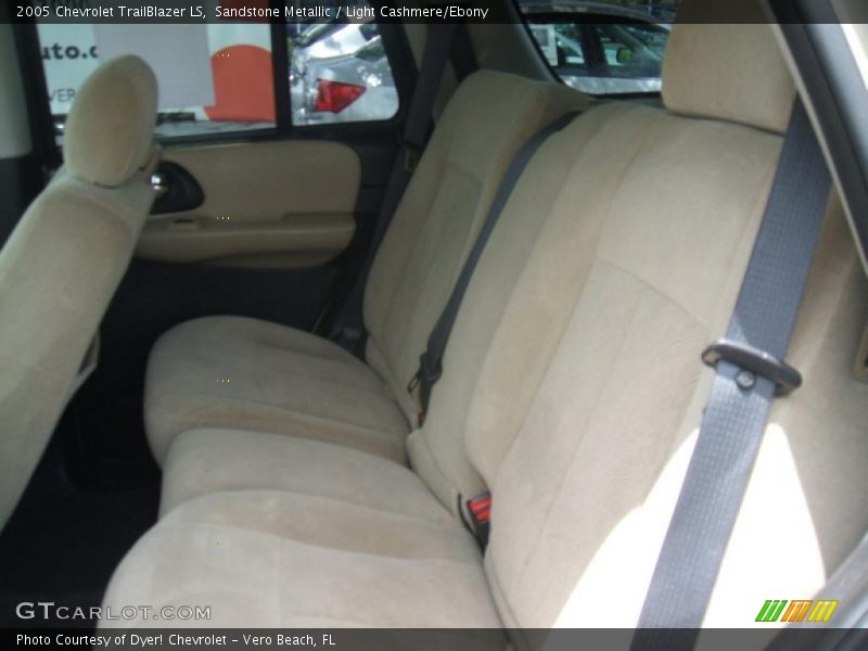 Sandstone Metallic / Light Cashmere/Ebony 2005 Chevrolet TrailBlazer LS