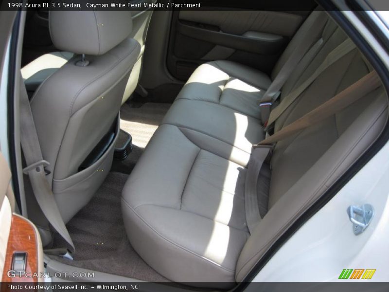 Cayman White Pearl Metallic / Parchment 1998 Acura RL 3.5 Sedan