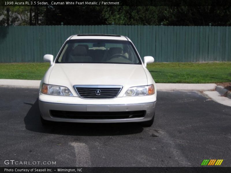 Cayman White Pearl Metallic / Parchment 1998 Acura RL 3.5 Sedan