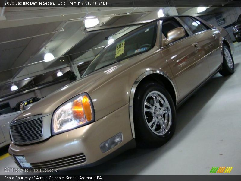 Gold Firemist / Neutral Shale 2000 Cadillac DeVille Sedan