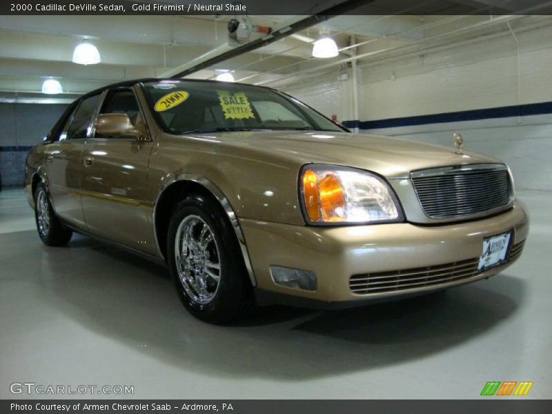 Gold Firemist / Neutral Shale 2000 Cadillac DeVille Sedan