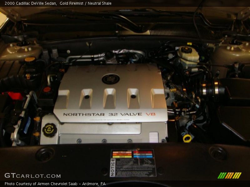 Gold Firemist / Neutral Shale 2000 Cadillac DeVille Sedan