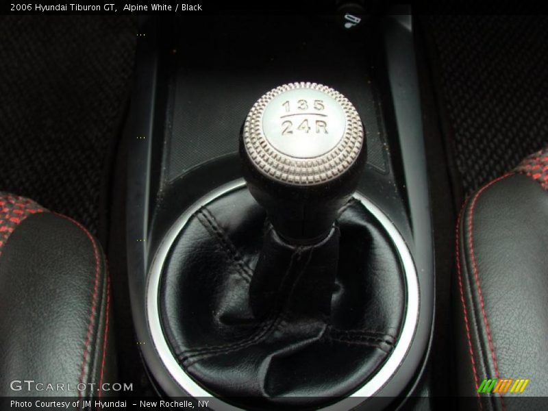 Alpine White / Black 2006 Hyundai Tiburon GT
