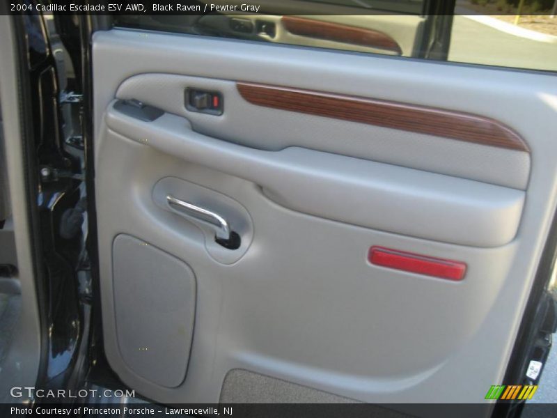 Black Raven / Pewter Gray 2004 Cadillac Escalade ESV AWD