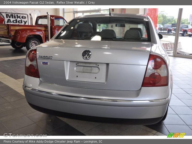 Reflex Silver Metallic / Grey 2004 Volkswagen Passat GLS Sedan