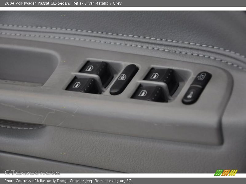Reflex Silver Metallic / Grey 2004 Volkswagen Passat GLS Sedan