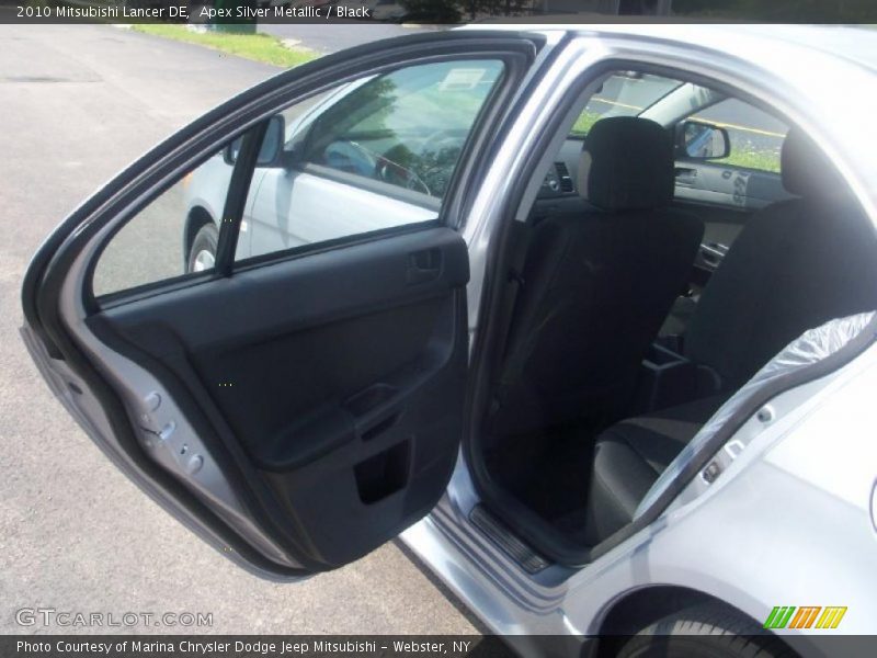 Apex Silver Metallic / Black 2010 Mitsubishi Lancer DE