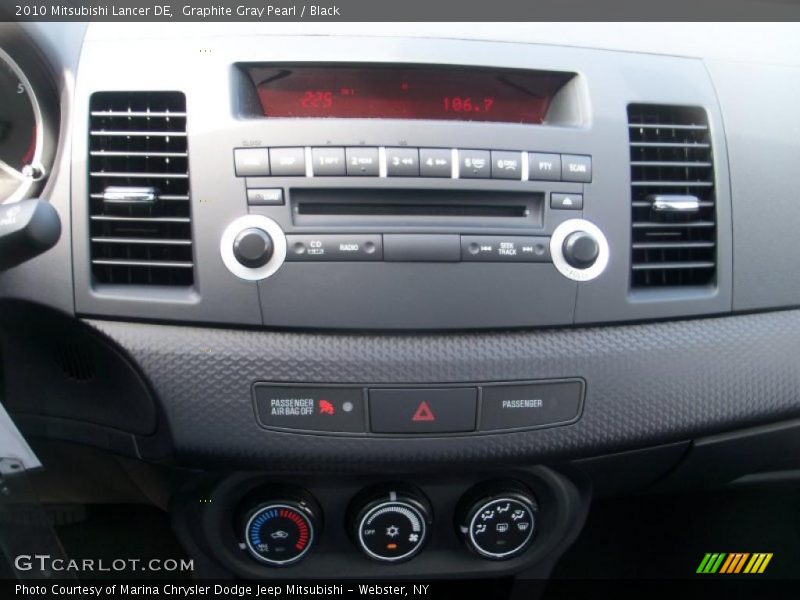Graphite Gray Pearl / Black 2010 Mitsubishi Lancer DE