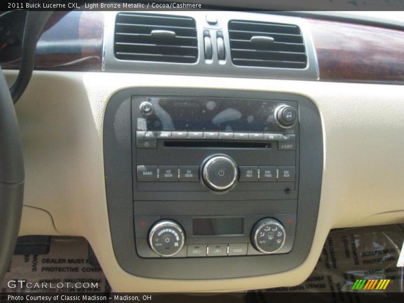 Light Bronze Metallic / Cocoa/Cashmere 2011 Buick Lucerne CXL