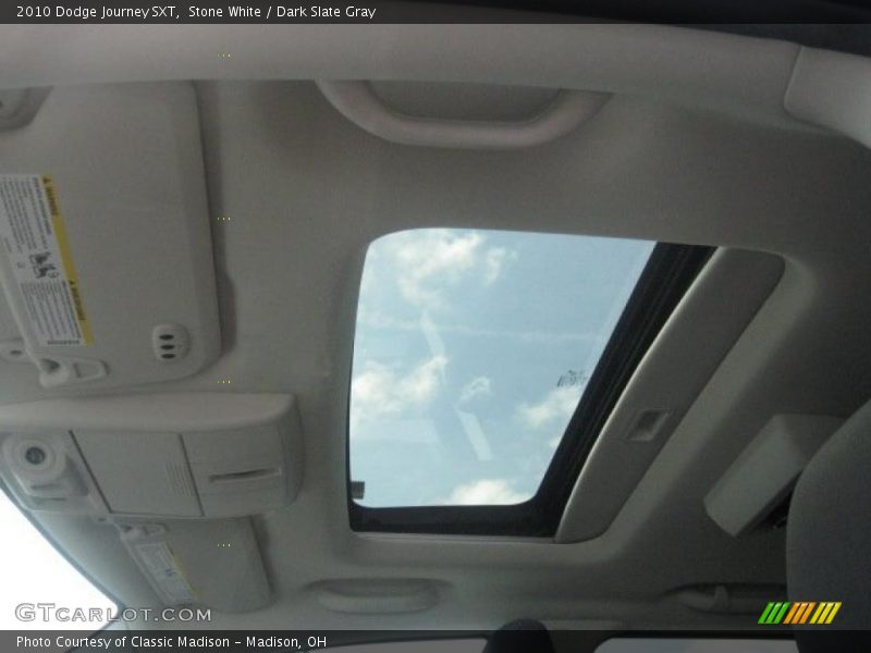 Stone White / Dark Slate Gray 2010 Dodge Journey SXT