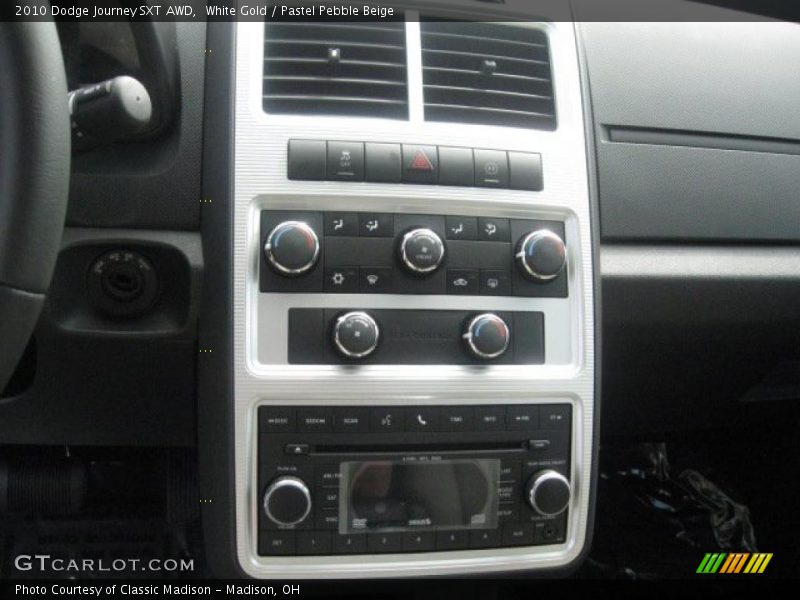 White Gold / Pastel Pebble Beige 2010 Dodge Journey SXT AWD